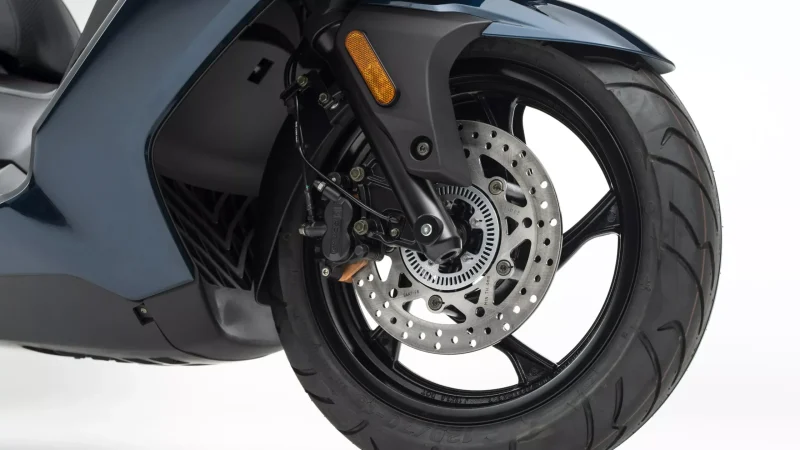 Kymco-DowntownGT125-visuel4