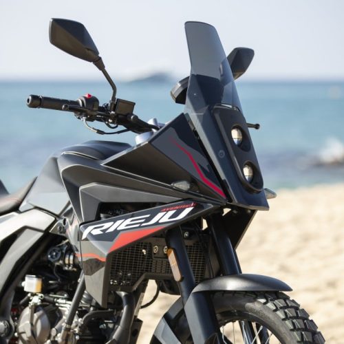 Rieju-6-Aventura-125-Concessionnaire-Freebikes-Visuel_
