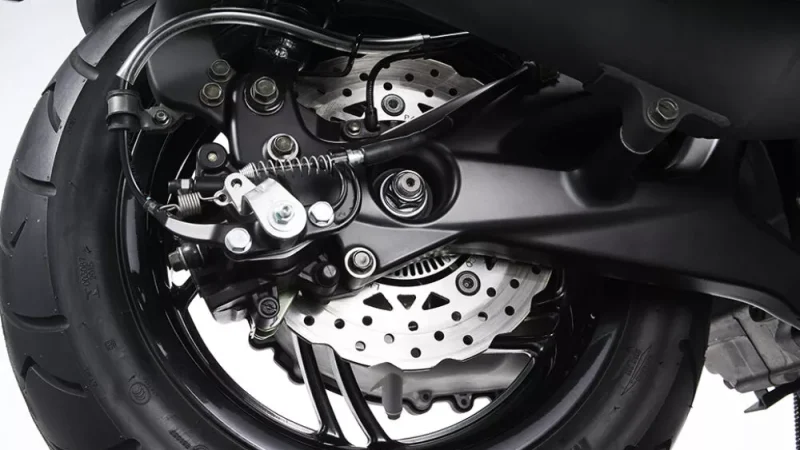 kymco-XCITING-VS400-Visuel2